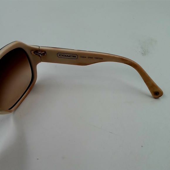 COACH SUNGLASSES - Picture 5 of 7